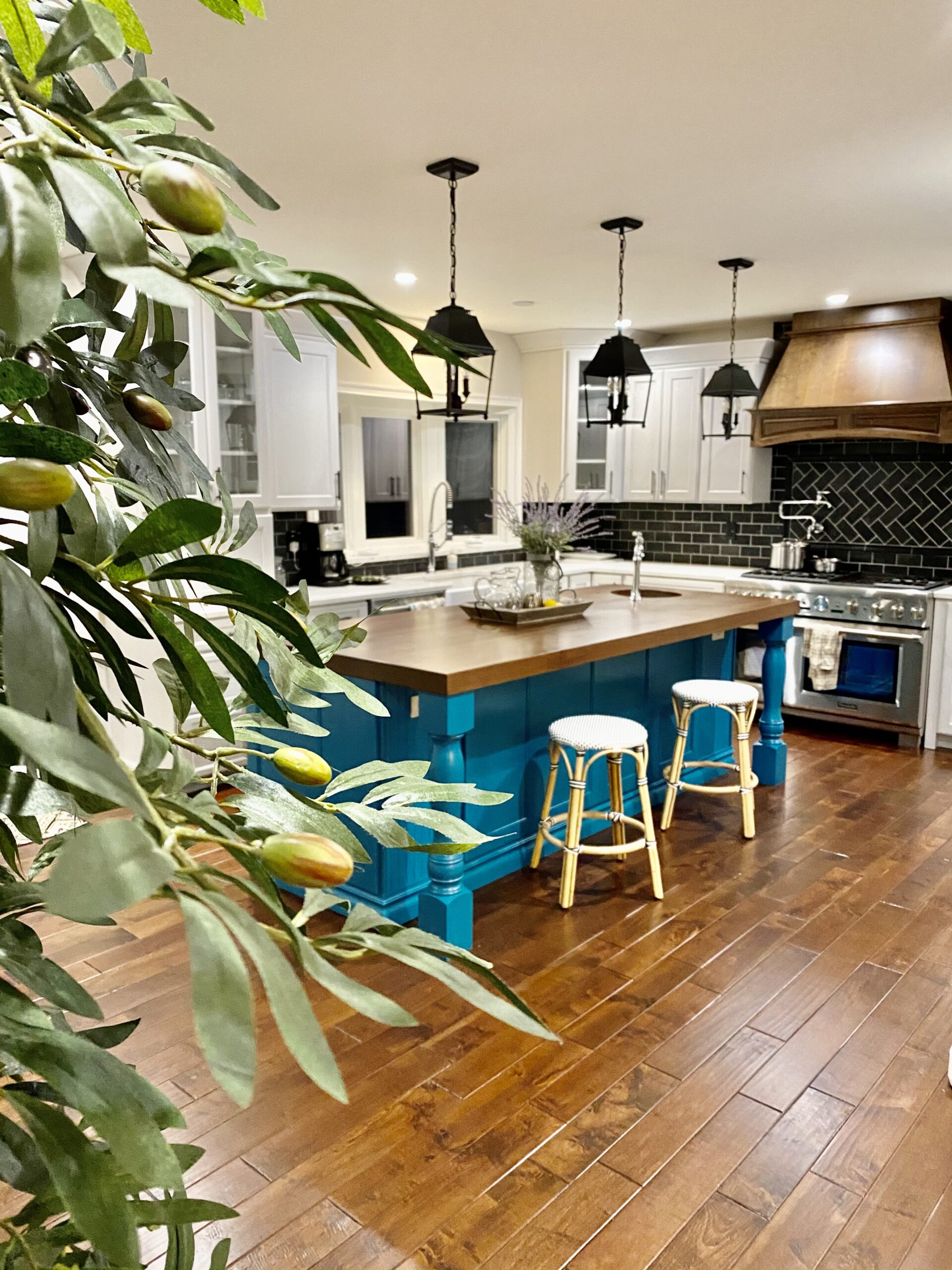 Kitchen with island and bar